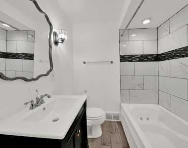 4933 S Lockwood Avenue - Photo Thumbnail 8