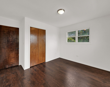 4933 S Lockwood Avenue - Photo Thumbnail 14