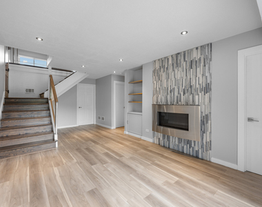 780 Golfview Drive - Photo Thumbnail 12