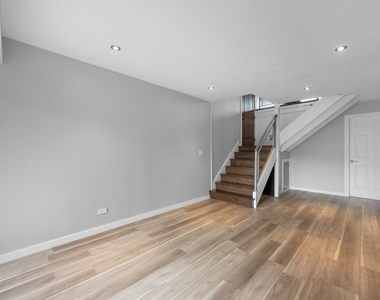 780 Golfview Drive - Photo Thumbnail 13