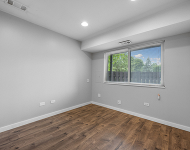 780 Golfview Drive - Photo Thumbnail 16