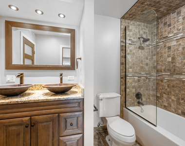 780 Golfview Drive - Photo Thumbnail 9