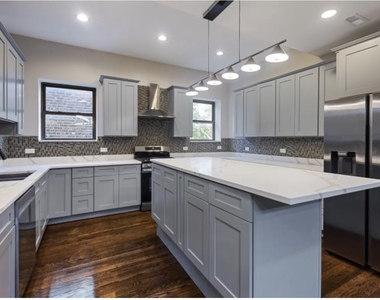 442 E 48th Street - Photo Thumbnail 5