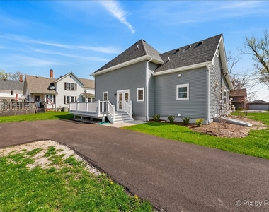 11113 S Myrtle Street - Photo Thumbnail 29