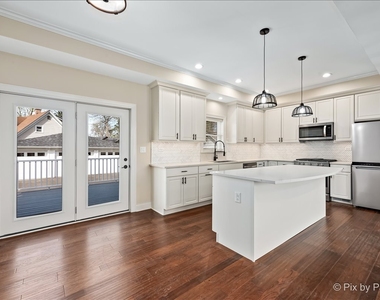 11113 S Myrtle Street - Photo Thumbnail 4