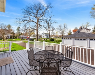 11113 S Myrtle Street - Photo Thumbnail 2