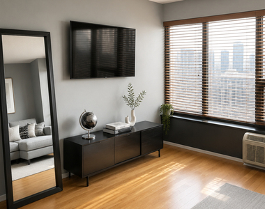 30 E Huron Street - Photo Thumbnail 2