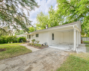 112 Green Lane - Photo Thumbnail 2
