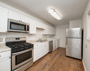 112 Green Lane - Photo Thumbnail 6