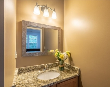 5181 Heather Road Se - Photo Thumbnail 18
