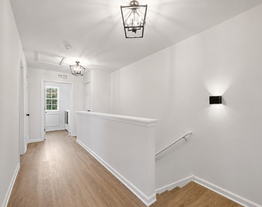2546 Huntleigh Lane - Photo Thumbnail 21