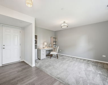 2546 Huntleigh Lane - Photo Thumbnail 12