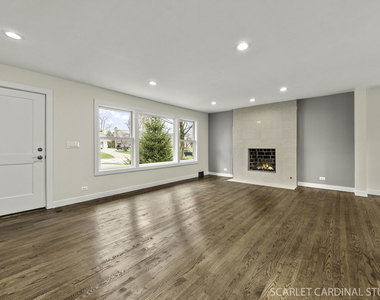 1526 E Forest Avenue - Photo Thumbnail 5