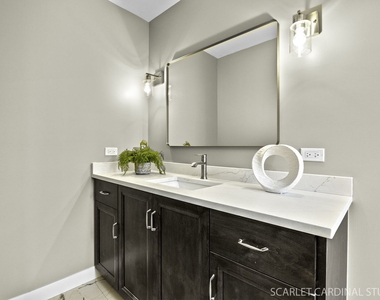 1526 E Forest Avenue - Photo Thumbnail 15