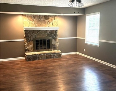 3973 Casey Glen Court - Photo Thumbnail 4