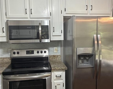 3973 Casey Glen Court - Photo Thumbnail 7