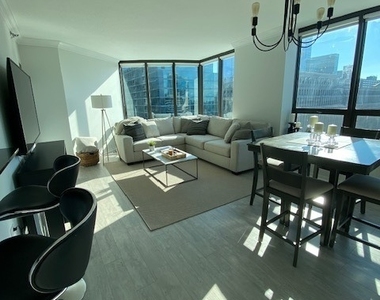 400 N La Salle Street - Photo Thumbnail 5