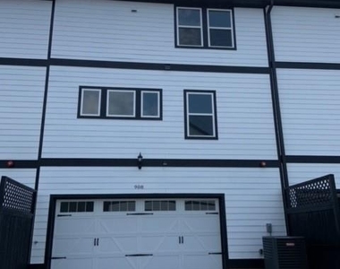 908 Sweetwater Grove - Photo Thumbnail 25