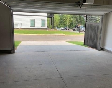 908 Sweetwater Grove - Photo Thumbnail 26