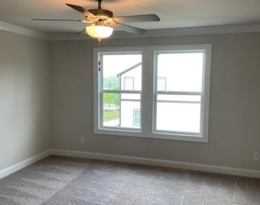908 Sweetwater Grove - Photo Thumbnail 18