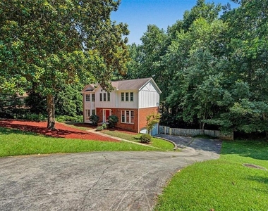 3947 Camrose Place - Photo Thumbnail 1