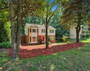 3947 Camrose Place - Photo Thumbnail 3
