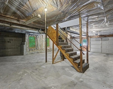 3947 Camrose Place - Photo Thumbnail 62
