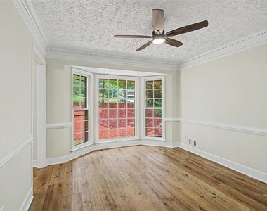 3947 Camrose Place - Photo Thumbnail 48