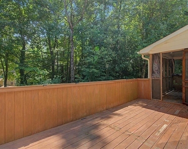 3947 Camrose Place - Photo Thumbnail 65