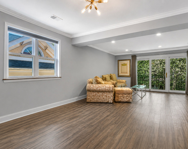 3755 N Kostner Avenue - Photo Thumbnail 3