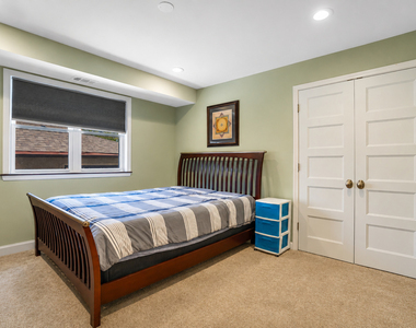 3755 N Kostner Avenue - Photo Thumbnail 7