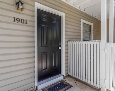 1901 Countryside Place Se - Photo Thumbnail 3