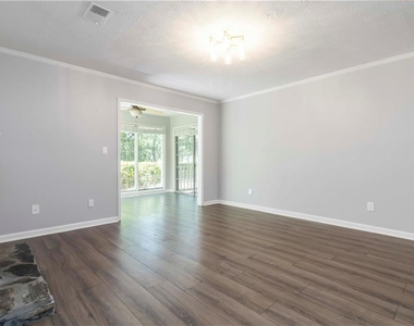 1901 Countryside Place Se - Photo Thumbnail 6