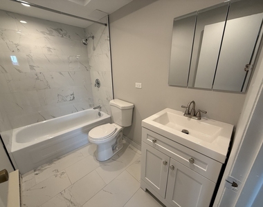 1128 Des Plaines Avenue - Photo Thumbnail 9