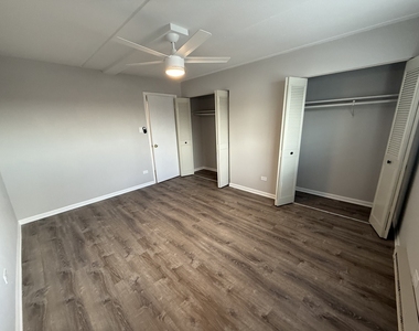 1128 Des Plaines Avenue - Photo Thumbnail 8
