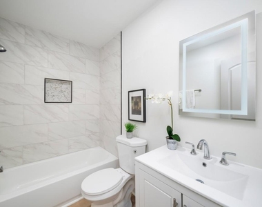 2028 Hilburn Drive Se - Photo Thumbnail 21