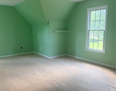 3464 Fox Hollow Drive - Photo Thumbnail 6