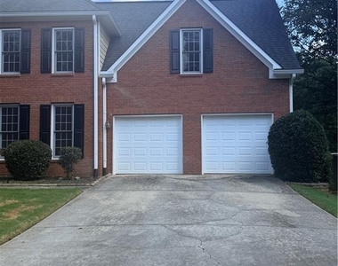 3464 Fox Hollow Drive - Photo Thumbnail 3