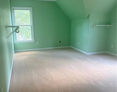 3464 Fox Hollow Drive - Photo Thumbnail 9