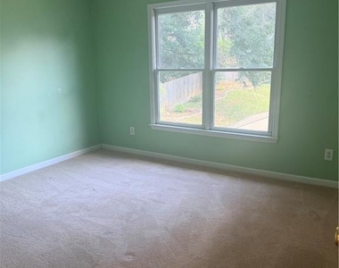 3464 Fox Hollow Drive - Photo Thumbnail 15