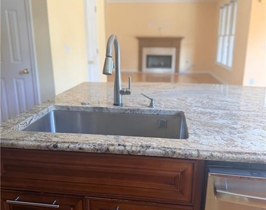 3464 Fox Hollow Drive - Photo Thumbnail 36