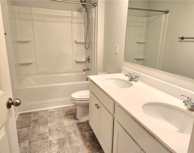 40 Bishop Creek - Photo Thumbnail 13
