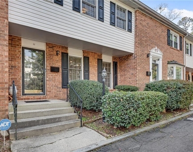 6520 Roswell Road - Photo Thumbnail 1