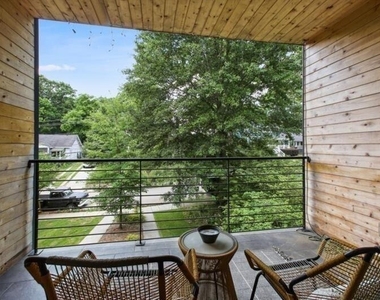 129 Holiday Avenue - Photo Thumbnail 21