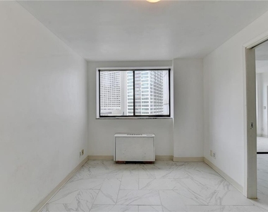 215 Piedmont Avenue Ne - Photo Thumbnail 17