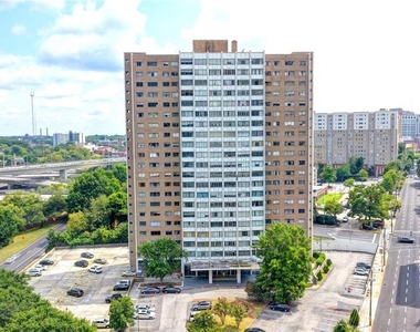 215 Piedmont Avenue Ne - Photo Thumbnail 2