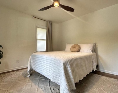2498 Lakewood Drive Nw - Photo Thumbnail 19
