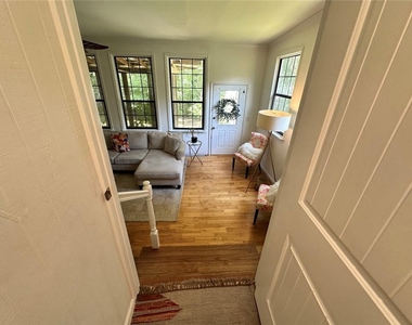 2498 Lakewood Drive Nw - Photo Thumbnail 26