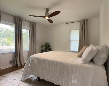 2498 Lakewood Drive Nw - Photo Thumbnail 20