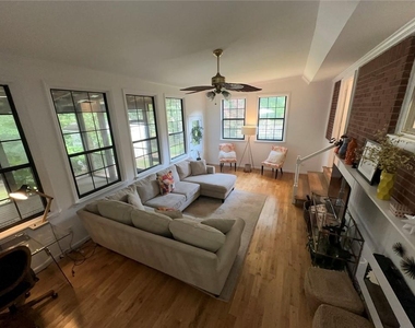 2498 Lakewood Drive Nw - Photo Thumbnail 28